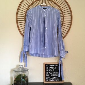 Halogen blue + white stripe button shirt